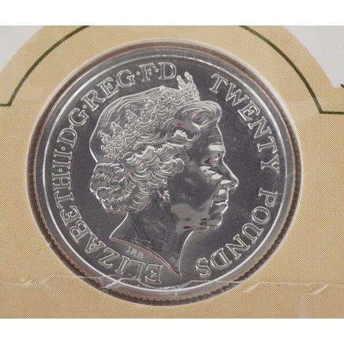 1136 - Three twenty pound .999 fine silver coins, two dated 2015 commemorating The Longest Reigning Monarch... 