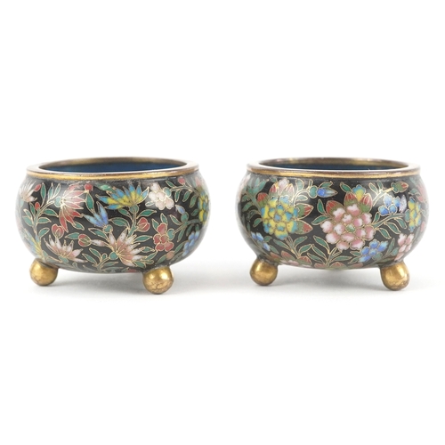 175 - A pair of Chinese cloisonné open salts, 4.3cm in diameter.