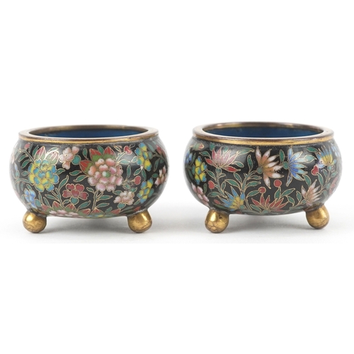 175 - A pair of Chinese cloisonné open salts, 4.3cm in diameter.