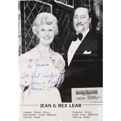637 - A large collection of film star and famous faces autographs, predominantly 1990s personalized to Jer... 