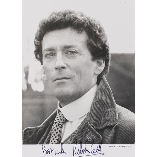 637 - A large collection of film star and famous faces autographs, predominantly 1990s personalized to Jer... 