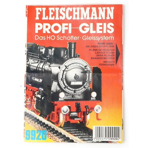 A Fleischmann model railway 6399 Start-Set HO gauge, boxed, 75cm wide.