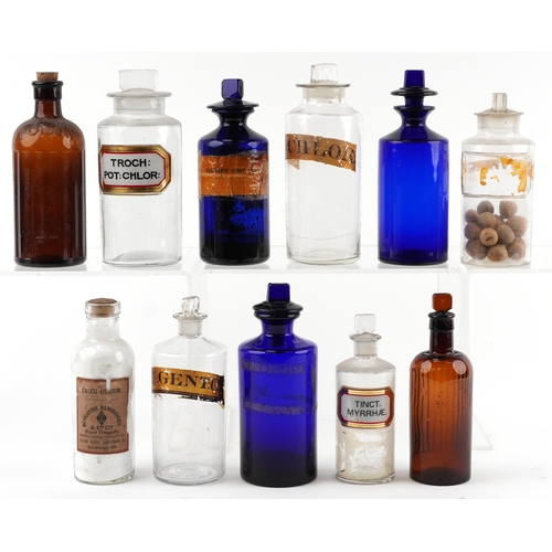 82 - A collection of early 20th century and later apothecary/pharmaceutical glass jars with stoppers, the... 