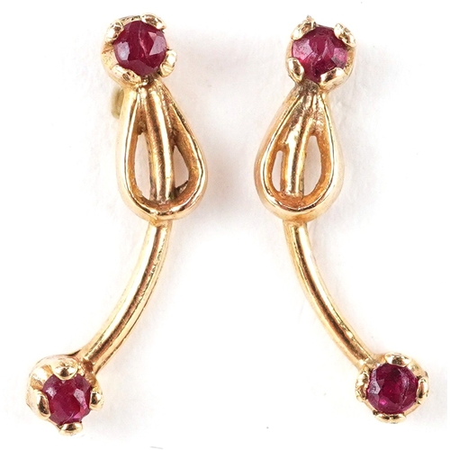 A pair of unmarked gold pink spinel drop earrings, 1.5cm high, total 0.7g.