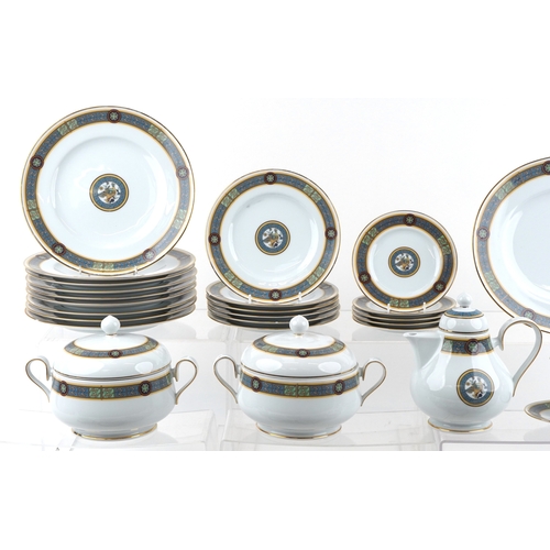 Noritake Ireland Boliska pattern dinner and teaware including lidded ...