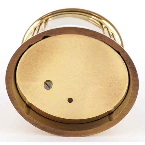  20th century French gilt brass carriage clock, the white enamel dial having black Roman numerals, de... 