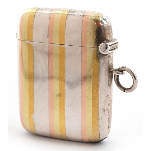  William Hair Haseler, Edwardian silver and gilt vesta case, Birmingham 1910, 4.9cm high, 29.2g.