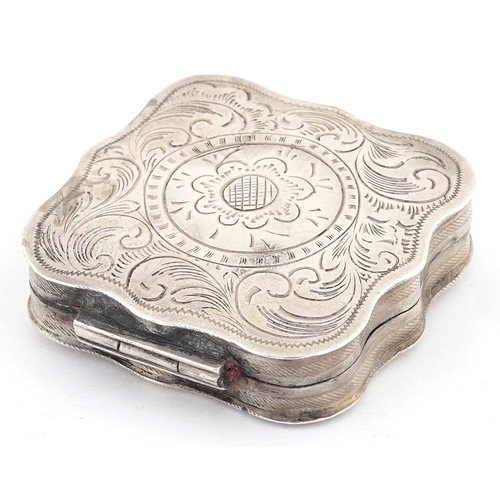 550 - Continental silver box with engine turned and engraved floral decoration, 4.8cm wide, 29.3g.