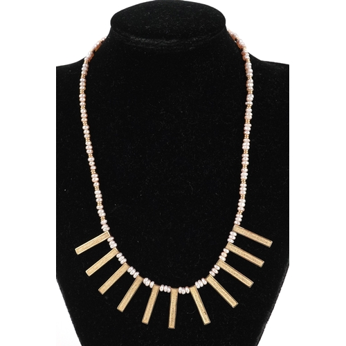 A 9ct gold freshwater pearl fringe necklace, 41cm in length, 21.5g ...