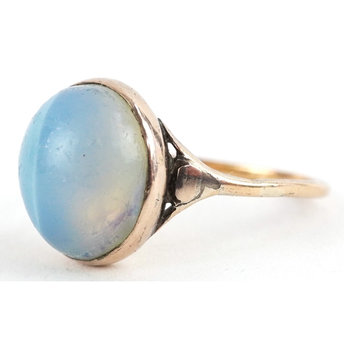 3021 - Antique unmarked gold cabochon moonstone ring, size P, 3.1g, housed in a ring box.