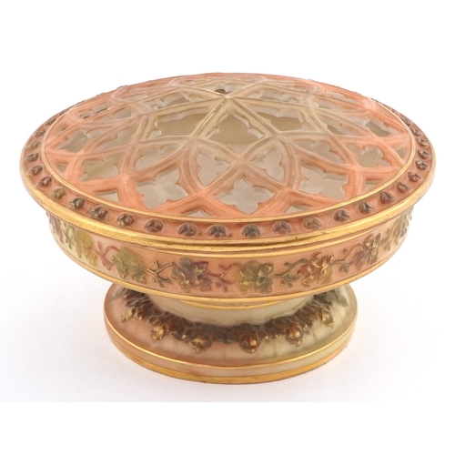 14 - Grainger & Co. 19th century Worcester porcelain pedestal rose bowl, 8cm high x 15cm in diameter.