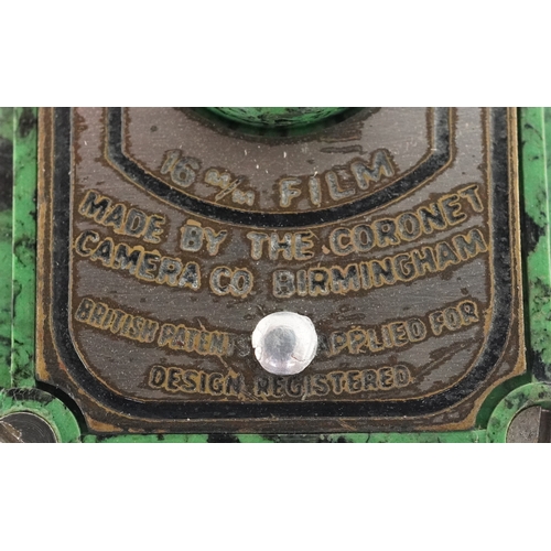 1263 - Coronet Midget Sub-Miniature camera in mottled green Bakelite, 7cm high, with box.