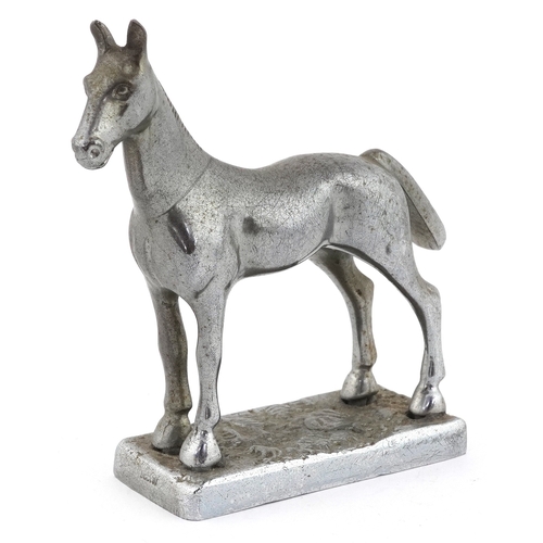 1428 - Vintage chrome car mascot in the form of a horse, 10cm high.