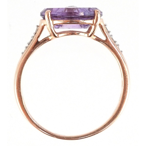 3213 - Glenn Lehrer, 10K gold amethyst and diamond ring, size R/S, 3.2g.