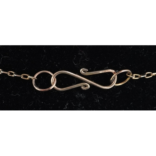 3050 - Unmarked gold topaz necklace, 40cm in length, 6.2g.