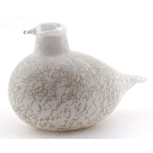 319 - Oiva Toikka for Nuutajarvi, Finnish art glass dove, signed to the base, 15cm wide.