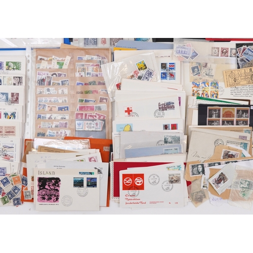 1353 - Large quantity of 19th century and later Swedish, Austrian and world stamps in mint and used conditi... 