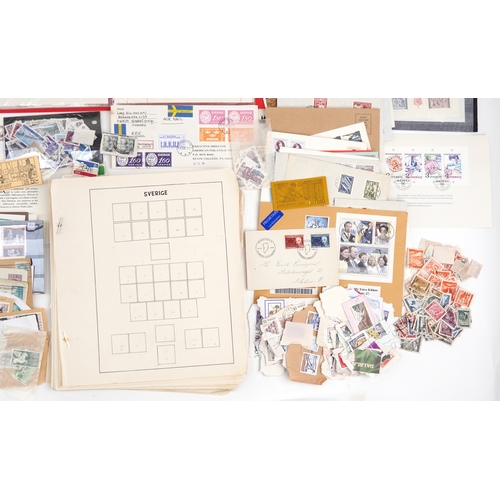 1353 - Large quantity of 19th century and later Swedish, Austrian and world stamps in mint and used conditi... 