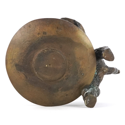 43 - Brass pen holder in the form of a cat, 15cm high.