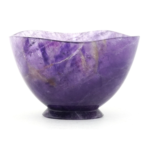 200 - Polished amethyst bowl, 7cm high.