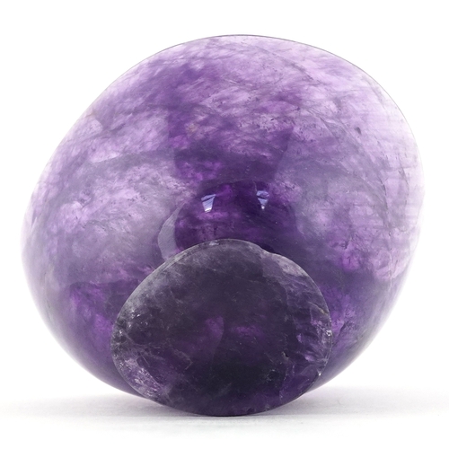 200 - Polished amethyst bowl, 7cm high.