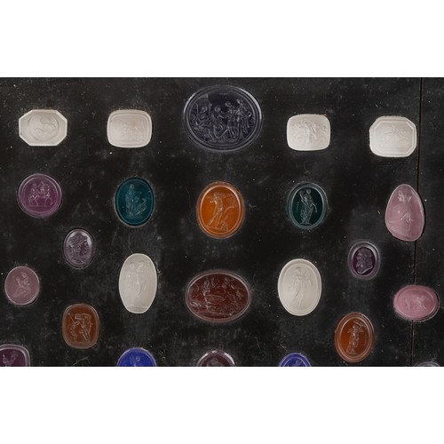  ZZZ a21983 Good collection of 19th century Grand Tour intaglio seals including a Quadriga, an Osiris... 