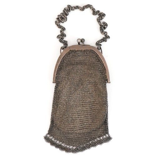  Antique silver mounted chainmail coin purse, London 1925, 28.5cm in length.
