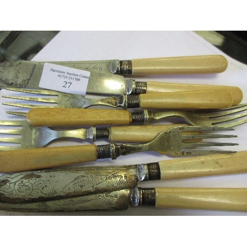 23 - BYGONE 4 PIECE FISH CUTLERY SET WITH SILVER COLLAR