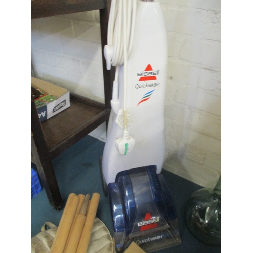 147 - BISSELL QUICK WASH UPRIGHT