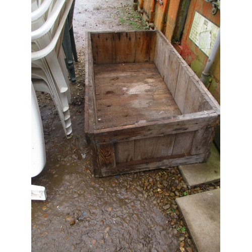 685 - A LARGE PINE INDUSTRIAL CRATE