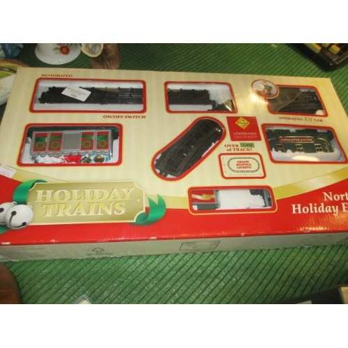 324 - BOXED HOLIDAY TRAIN SET