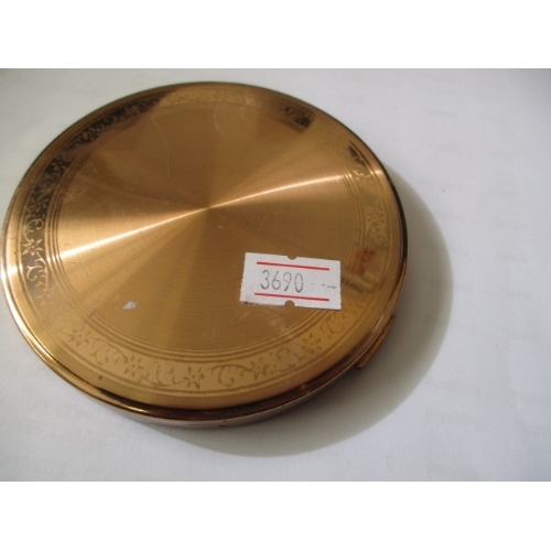 9 - GOLD COLOURED COMPACT MIRROR BY VANITY FAIR MADE IN BRITAIN