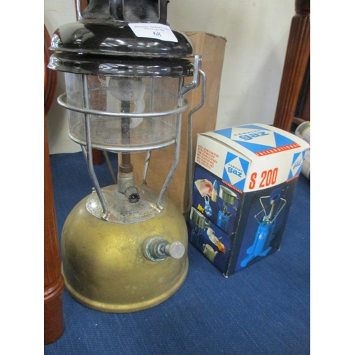 68 - STORM LAMP AND GAZ STOVE CAMPING