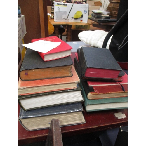 315 - COLLECTION OF HYMN BOOKS AND BIBLES