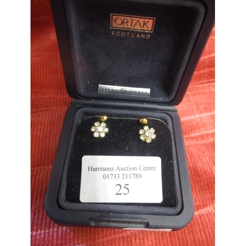 25 - STERLING SILVER AND WHITE STONE STUD EARRINGS AND A PAIR OF GOLD COLOURED STUDS