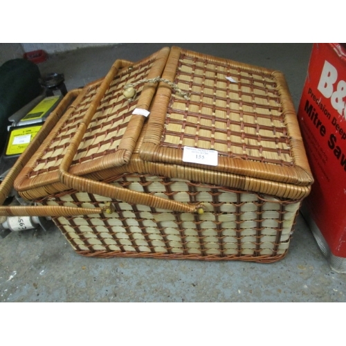 155 - SMALL WOVEN PICNIC BASKET