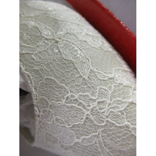 357 - PROM/WEDDING/OCCASION SHOES IN CREAM LACE, UNWORN, SIZE 7