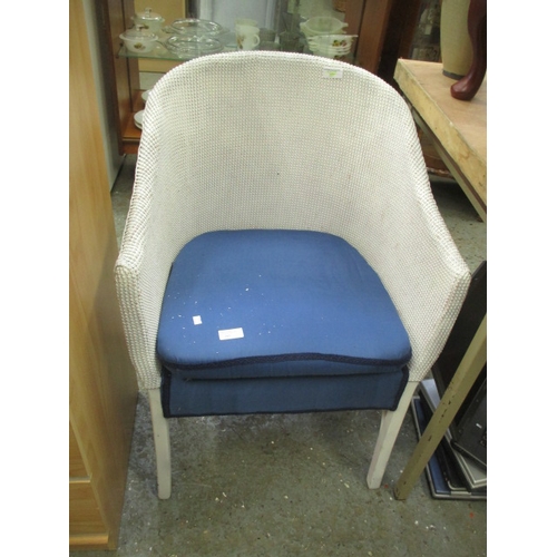 381 - LLOYD LOOM STYLE CHAIR