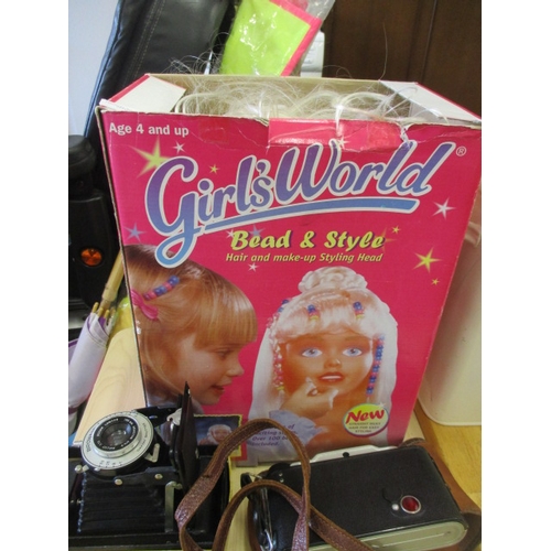 428 - GIRLS WORLD BEAD AND STYLE HAIR AND MAKE UP HEAD IN BOX