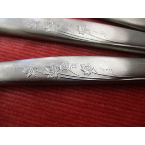 46 - SET OF 6 NORITAKE FISH KNIVES