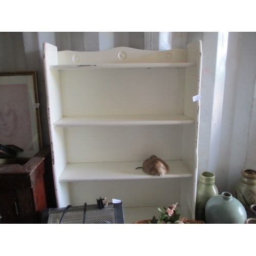 551 - 1950S SHABBY CHIC BOOK SHELF