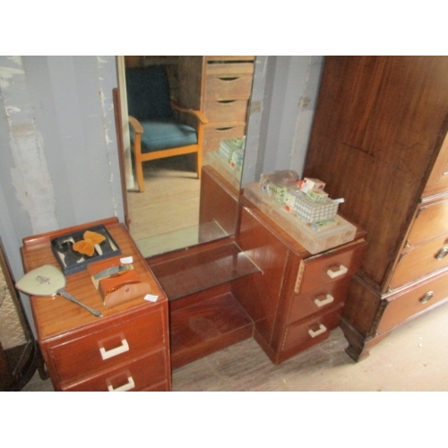 631 - DOUBLE PEDESTAL 6 DRAWER DRESSING TABLE