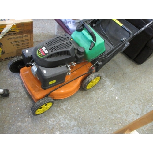 271 - WOLF 4 LAWN MOWER , 5HP 4 STROKE OHV ENGINE PETROL  WITH SPARE 18