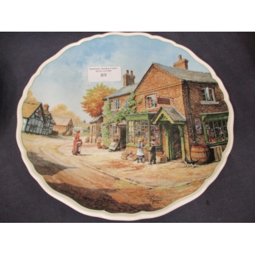 72 - SET OF 4 CAT DECORATIVE WALL PLATES BY FRANKLIN MINT AND 2 VILLAGE LIFE ROYAL DOULTON WALL PLATES