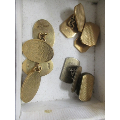 15 - MIXED CUFFLINKS, GOLD, SILVER AND GOLD ON SILVER