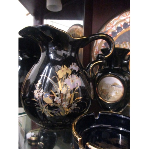 57 - LARGE COLLECTION OF ' CHOKIN, IN BLACK,  GILDED WITH GOLD AND SILVER -  JUGS, PLATES, DISHES URNS ET... 