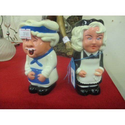 98 - SALT AND PEPPER BAKERS - ONE SNEEZES AND THE OTHER SAYS BLESS YOU WHEN TIPPED