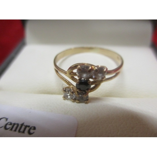 9 - GOLD ANTIQUE GEMSTONE RING HALLMARKED 9ct