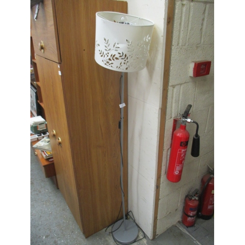 481 - A MODERN STANDARD LAMP WITH WHITE SHADE