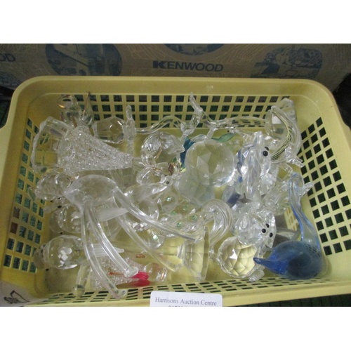 190 - SMALL BASKET OF GLASS ANIMALS